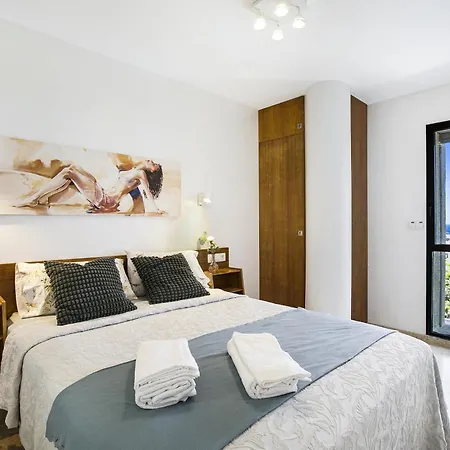 Apartament Sovhispan *